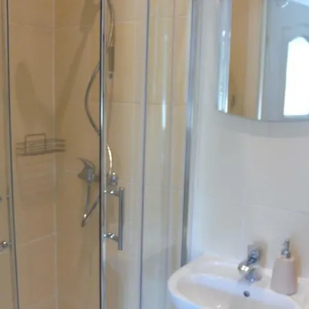 Alek-gdynia Realizujemy Bon Turystyczny 홈스테이